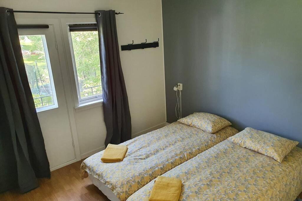 Hus Sentralt I Lofoten Apartman Leknes Kültér fotó