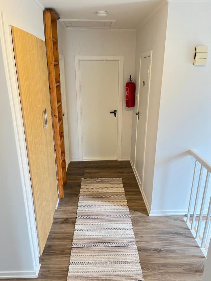 Hus Sentralt I Lofoten Apartman Leknes Kültér fotó